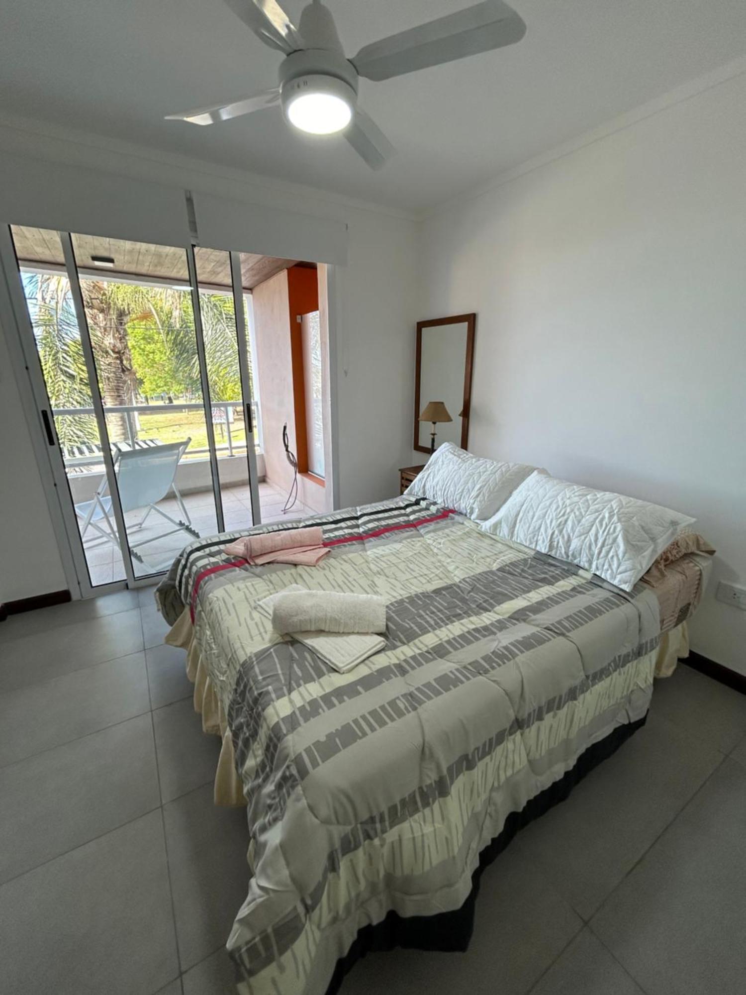 Departamento Del Rio Apartment Paraná Екстериор снимка